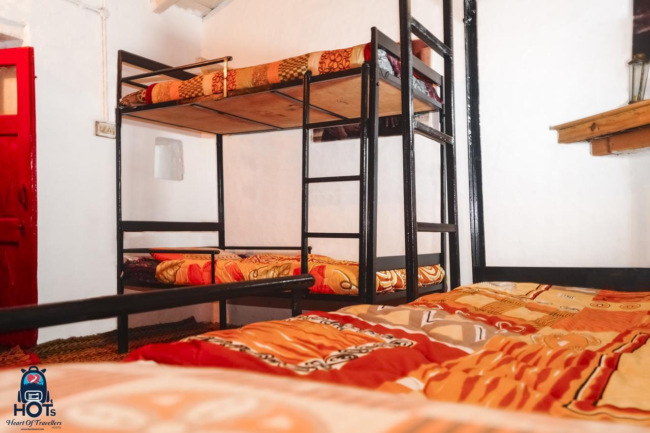Hots Nainital Hostel Patwa Dunga Luaran gambar